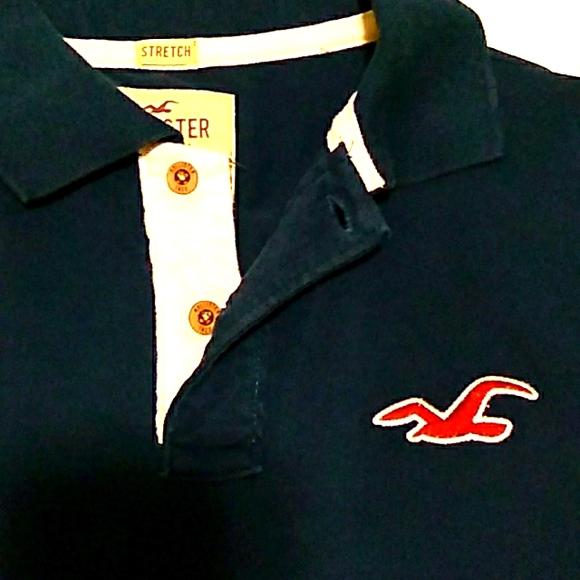 HOLLISTER MEN'S POLO. DEEP NAVY with RED LOGO. VERY NICE USED CONDITION!! - Picture 3 of 4